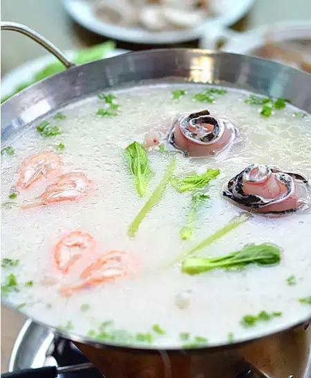 秋天到了，學(xué)學(xué)這5款火鍋湯底的做法吧！