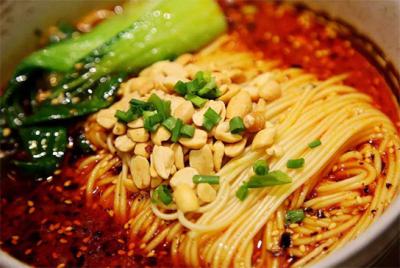 重慶小面培訓(xùn)哪里靠譜？蜀味緣學(xué)員學(xué)會為止