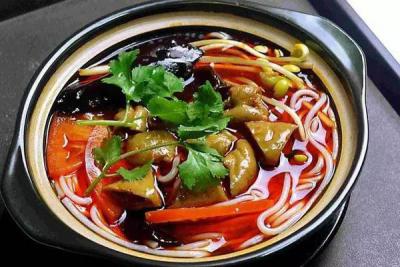 成都新都特色砂鍋米線技術(shù)培訓(xùn)機(jī)構(gòu)哪里正宗？