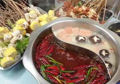 成都正宗串串香技術(shù)培訓(xùn)哪家好？多種材料進(jìn)行調(diào)配