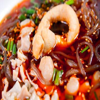 四川肥腸粉技術(shù)培訓(xùn)學(xué)校哪里靠譜？紅油的制作過(guò)程