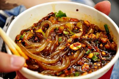 四川酸辣粉技術(shù)培訓班哪里好？都會定期跟蹤指導(dǎo)