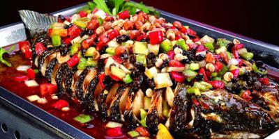 四川烤魚小吃技術(shù)培訓(xùn)多少錢？烤魚紅油的調(diào)制