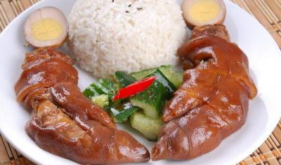 快餐豬腳飯技能做法哪里專業(yè)？餐飲培訓(xùn)機(jī)構(gòu)