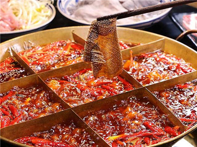 火鍋技術(shù)培訓(xùn)學(xué)校哪里排名好？