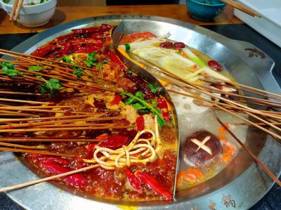 小吃技術(shù)培訓(xùn)班哪里好，火鍋串串香技術(shù)培訓(xùn)學(xué)校哪里好？