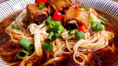 成都餐飲培訓(xùn)學(xué)校排名，排骨面食技術(shù)培訓(xùn)哪里正宗？