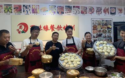 想學(xué)包子早餐技術(shù)哪里可以學(xué)？