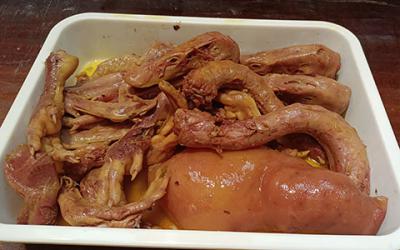 正宗現(xiàn)撈鹵菜教學(xué)哪里味道好？正宗鹵菜培訓(xùn)學(xué)校