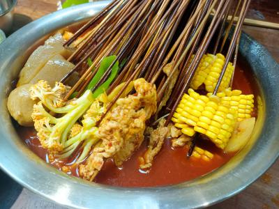 成都串串香培訓(xùn)有實(shí)體店教學(xué)？成都串串培訓(xùn)機(jī)構(gòu)