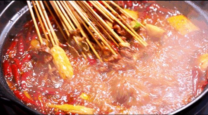 串串香培訓(xùn)一般學(xué)費多少？成都冷鍋串串培訓(xùn)哪里好？