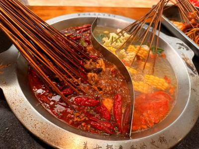 熱鹵串串技術(shù)培訓(xùn)多少錢？成都火鍋串串香培訓(xùn)