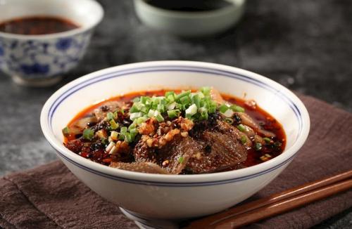 冒菜技術培訓哪里好一點？成都蜀味緣冒菜培訓