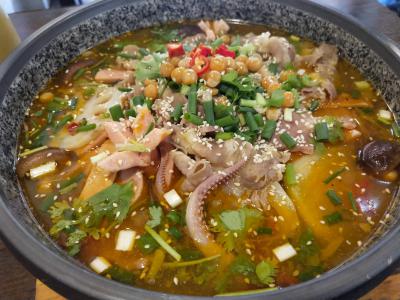 如何選擇冒菜培訓(xùn)機構(gòu)？飄味緣學(xué)冒菜技術(shù)培訓(xùn)