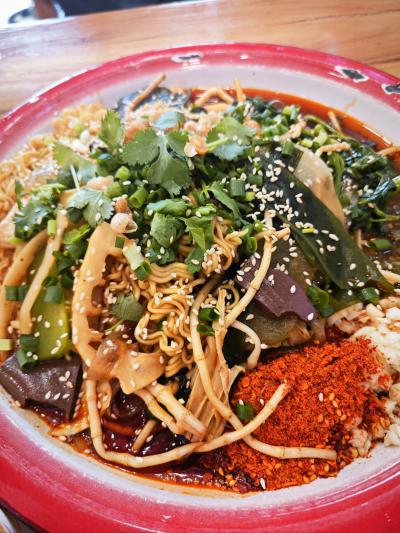 成都學(xué)冒菜哪家培訓(xùn)好？成都冒菜培訓(xùn)費用解析